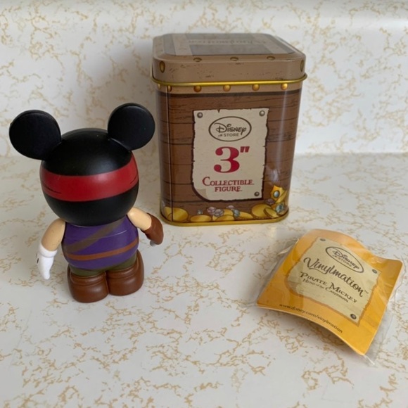 DISNEY VINYLMATION PIRATE JACK SPARROW MICKEY MOUSE FIGURE TIN TREASURE JAPAN - Picture 2 of 6